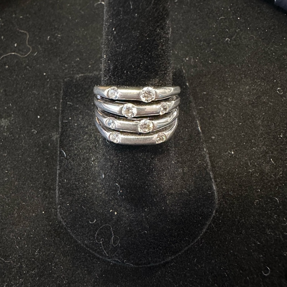Elegant Silver Band Ring with CZ 925 China - Picture 3 of 6